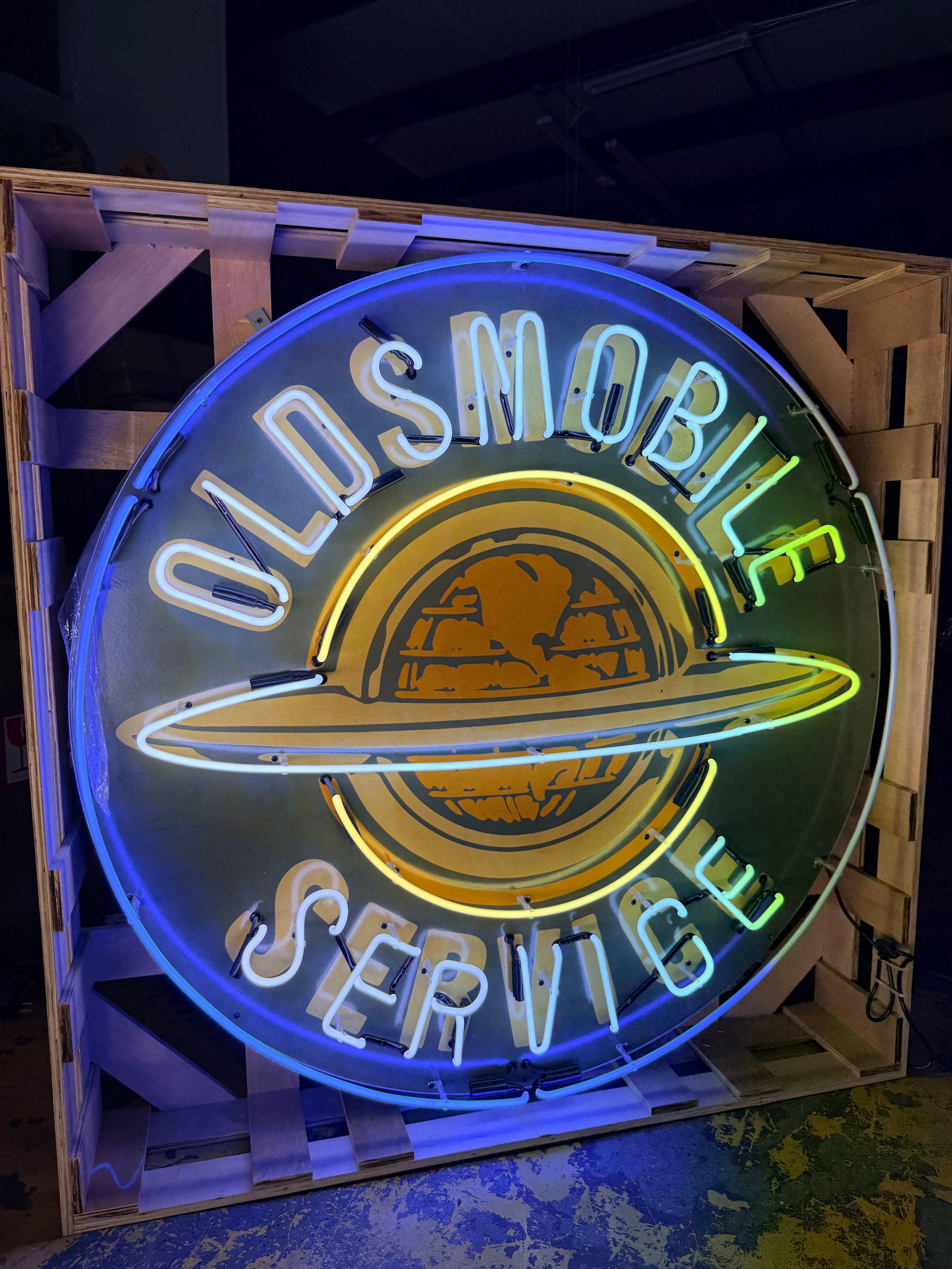 Oldsmobile Service Single-Sided Neon Porcelain Box Sign