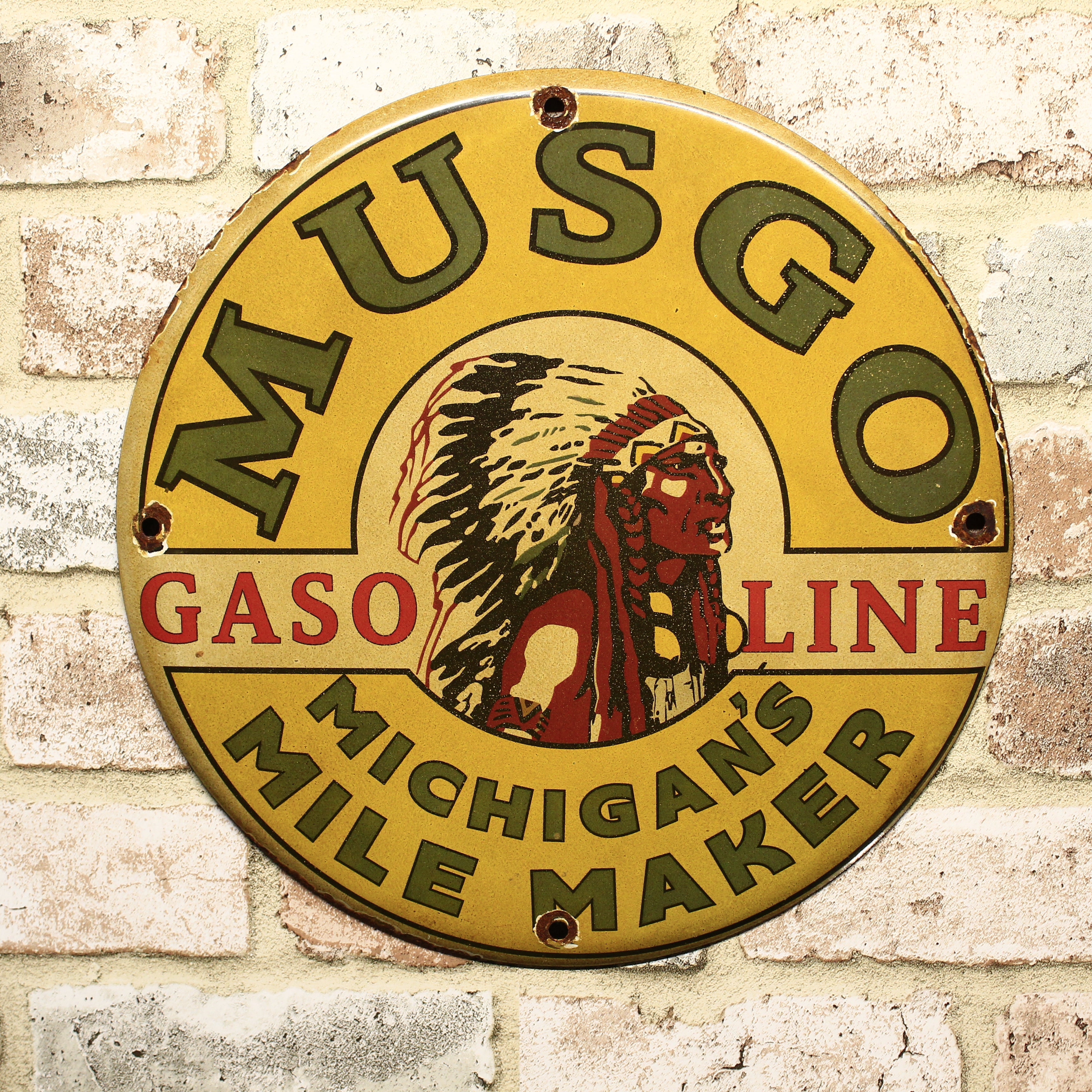 Musgo Gasoline Michigan Mile Maker Vintage Porcelain Enamel Sign (12in)