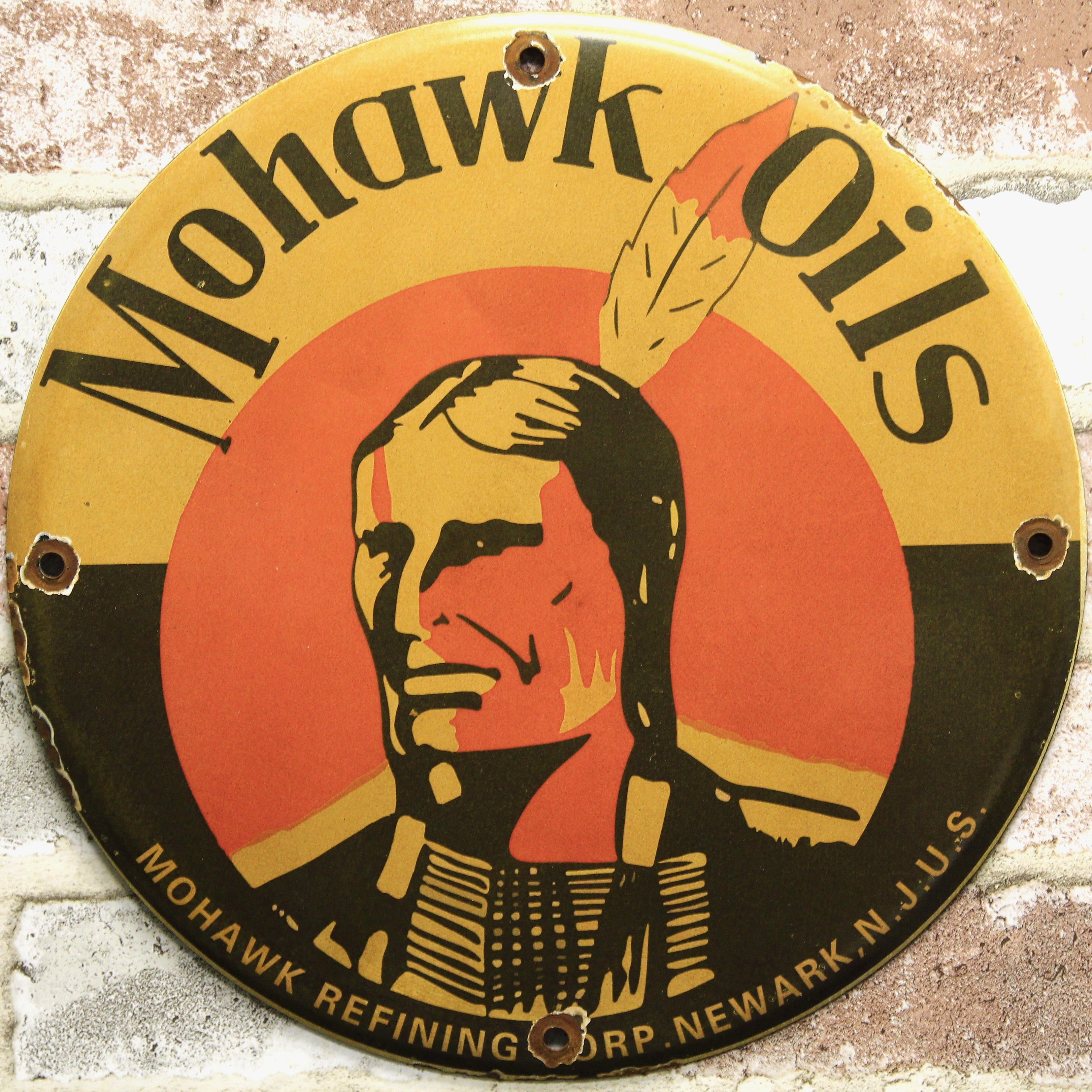 Mohawk Oils Porcelain Enamel Sign (12in)