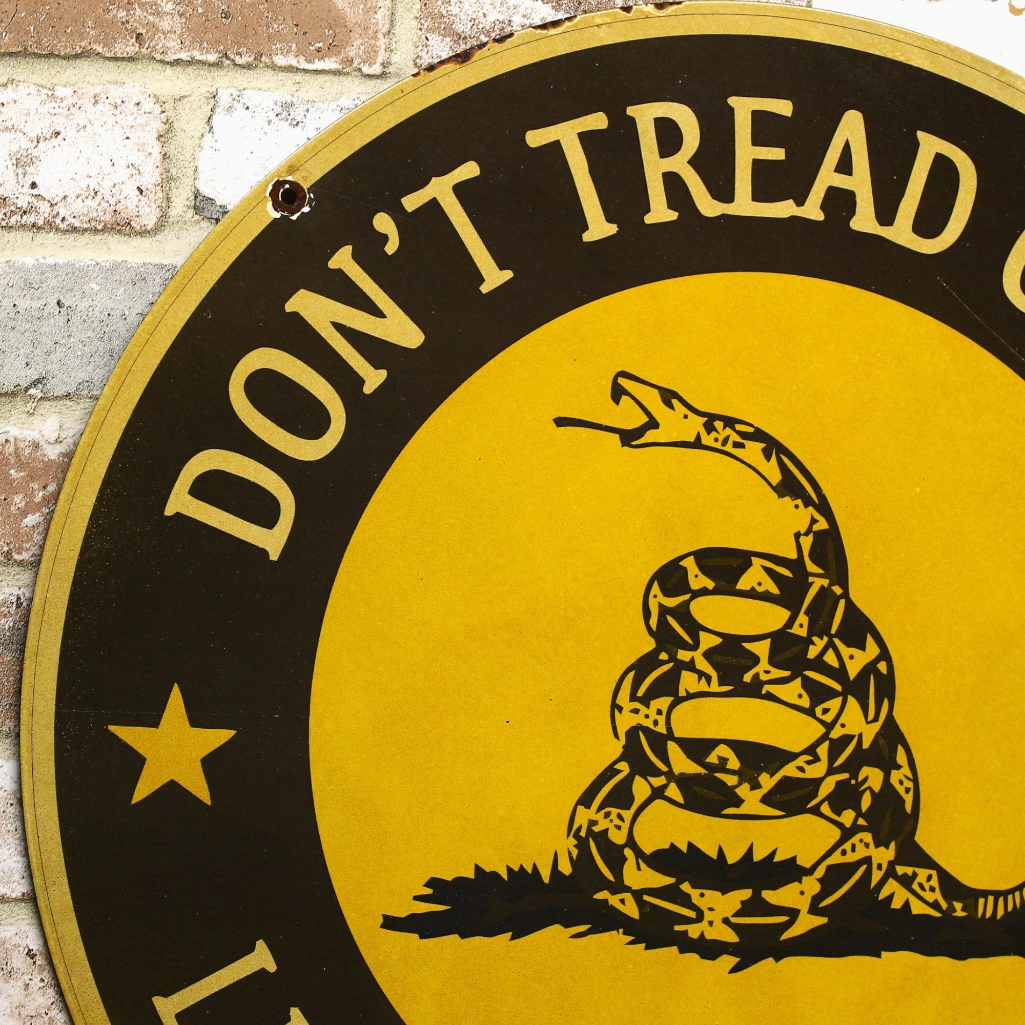 2Ft Don't Tread On Me Liberty or Death Porcelain Enamel Sign (24-Inch)