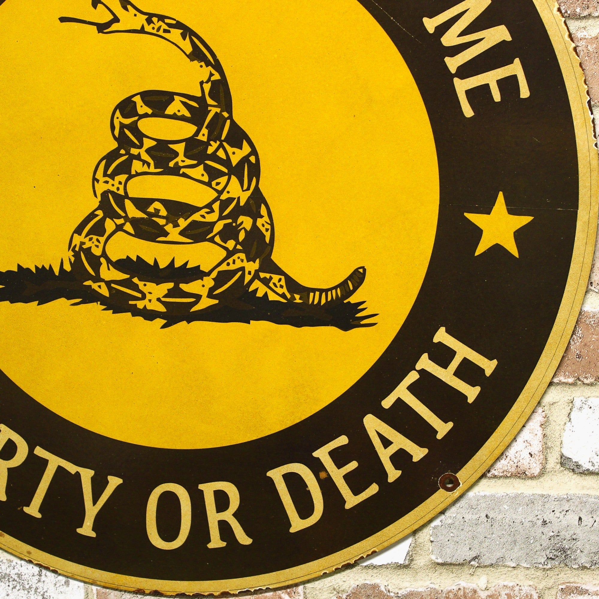 2Ft Don't Tread On Me Liberty or Death Porcelain Enamel Sign (24-Inch)
