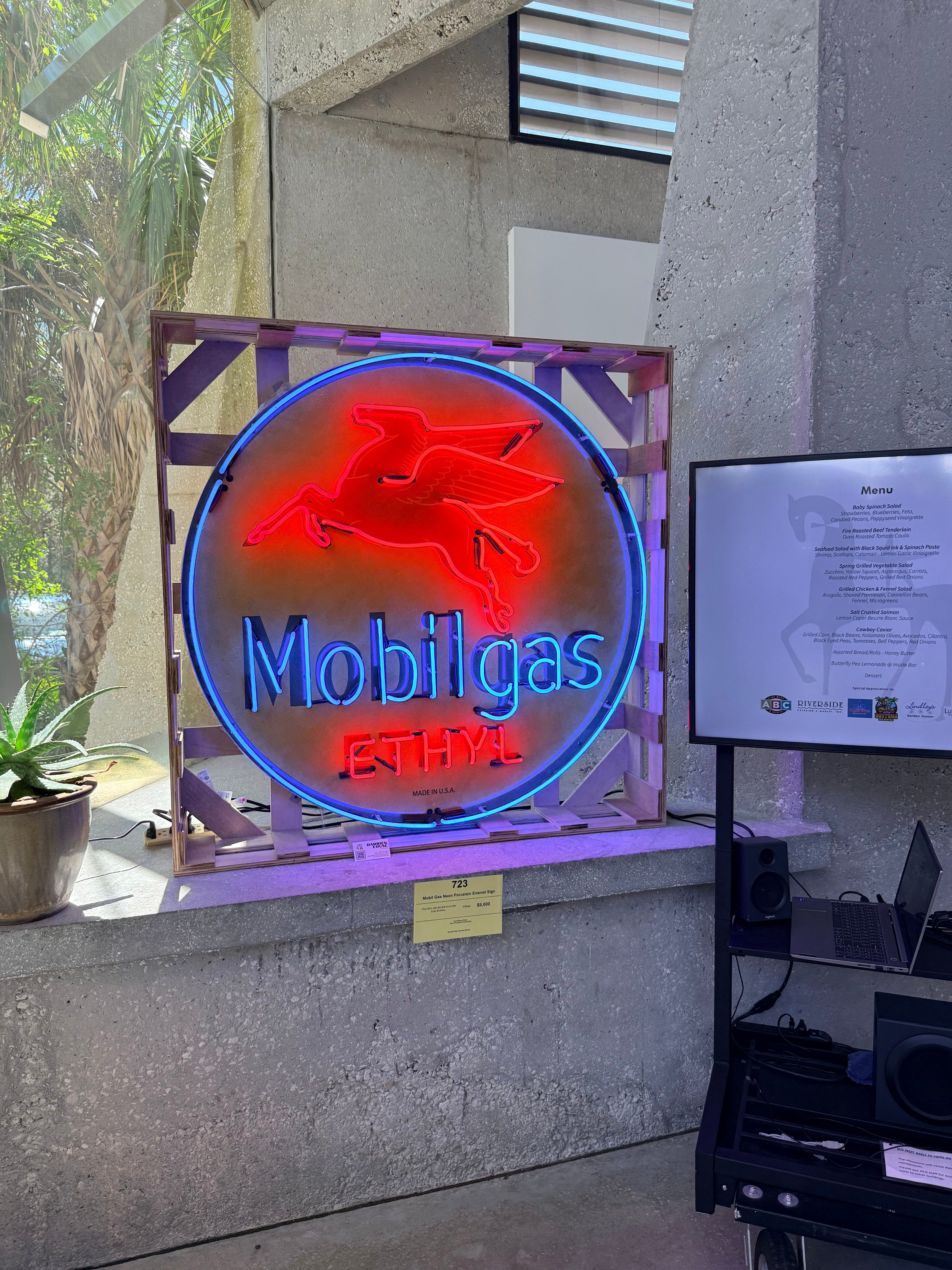 Real Glass Neon Porcelain Can - Vintage Mobilgas Ethyl Flying Winged Horse Pegasus - Old Light Up Gas Station Advertising Reproduction