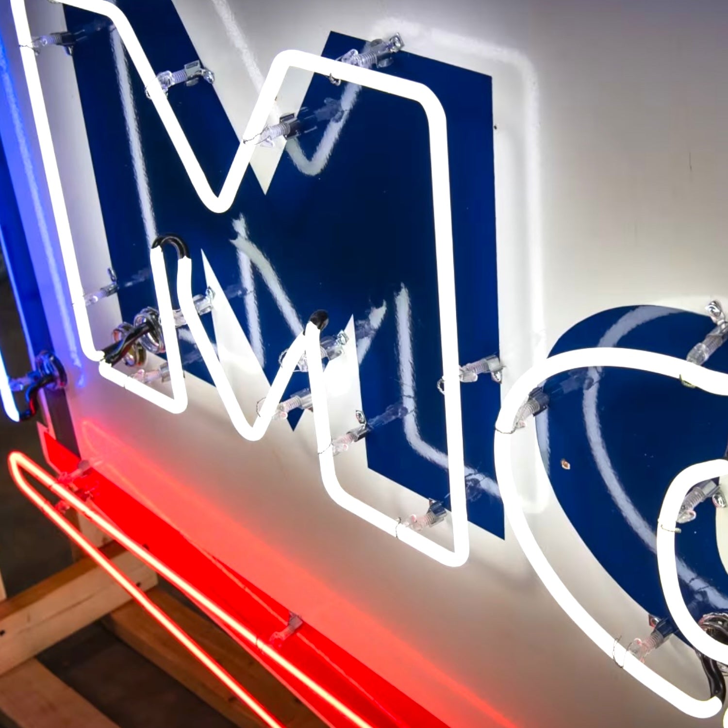 Mobil Real Neon Sign - Glass, Porcelain, Die Cut Chevron Can - Vintage Gas Station Lights Shield