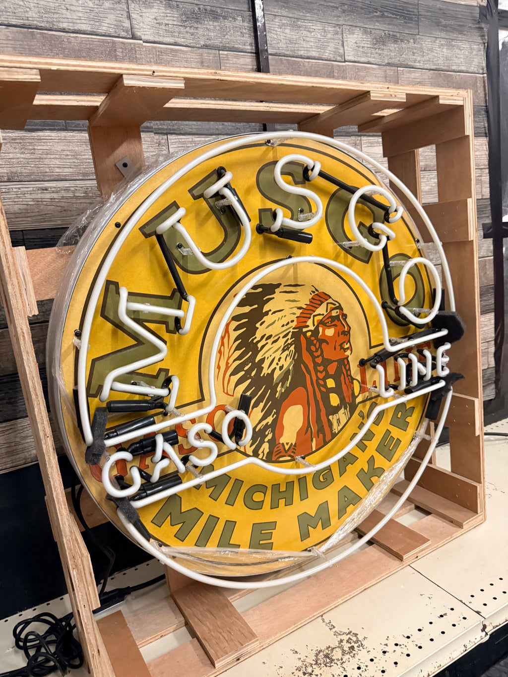 Musgo Gasoline Michigan Mile Maker Single-Sided Neon Porcelain Box Sign