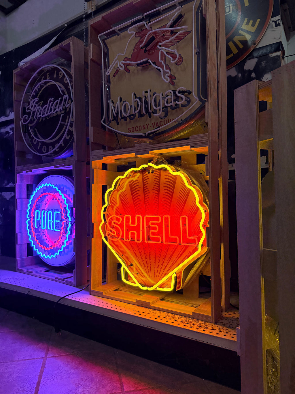 Shell Gasoline Scallop Neon Porcelain Die Cut Sign with Can