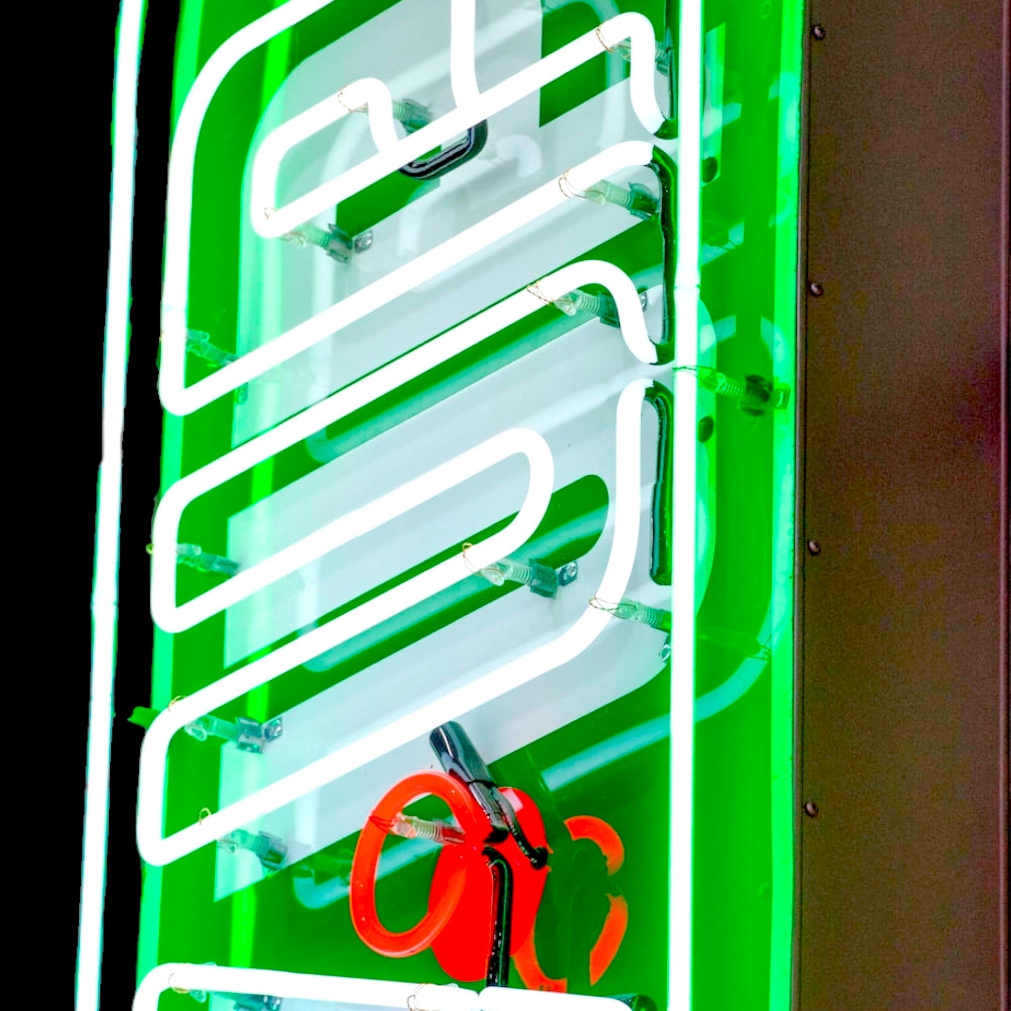7UP "The Uncola" Neon Porcelain Sign Die Cut Bottle with Can Vintage Soda Advertising